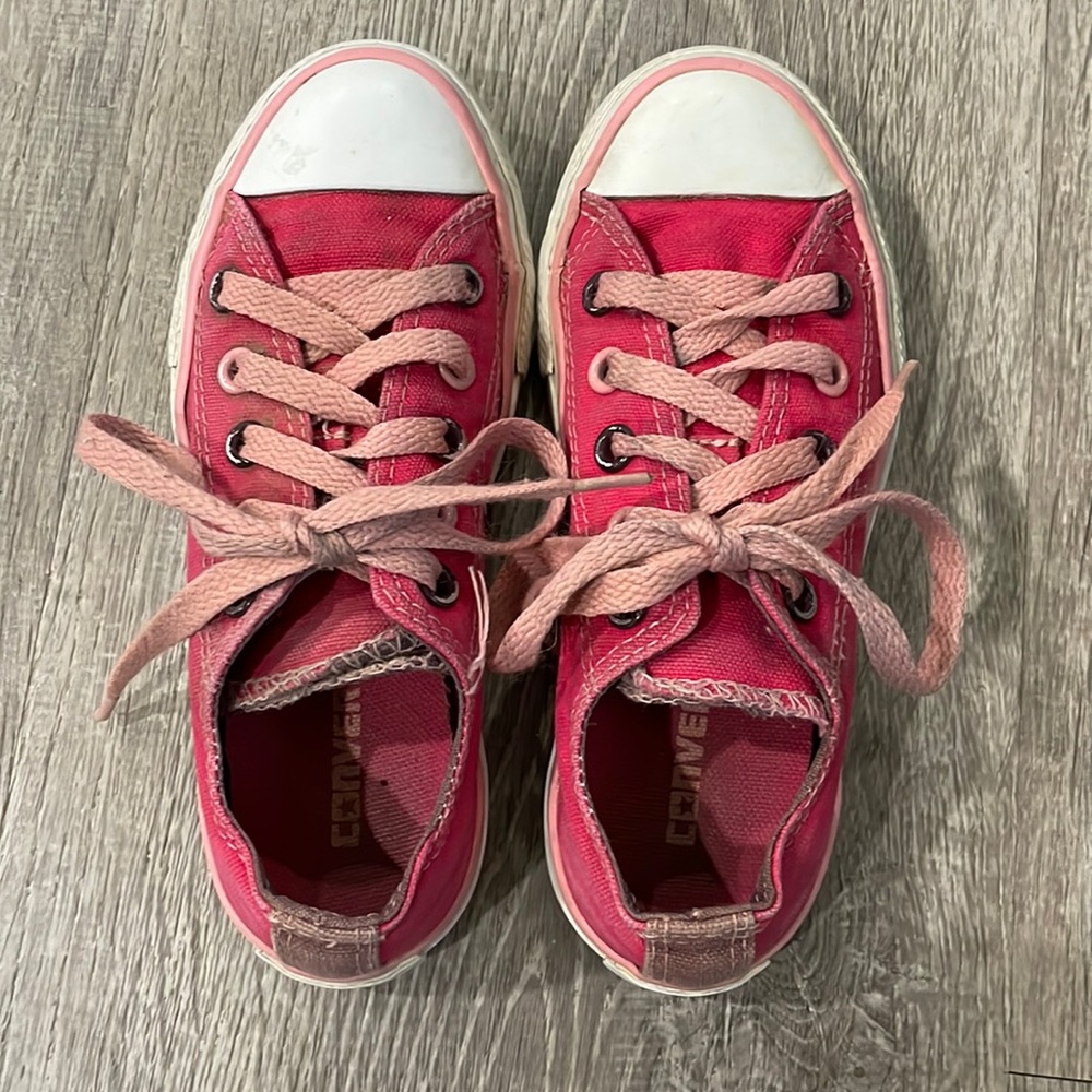 💖EUC pink Converse, size 11💖
